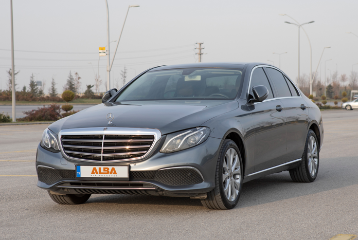  Mercedes E220D